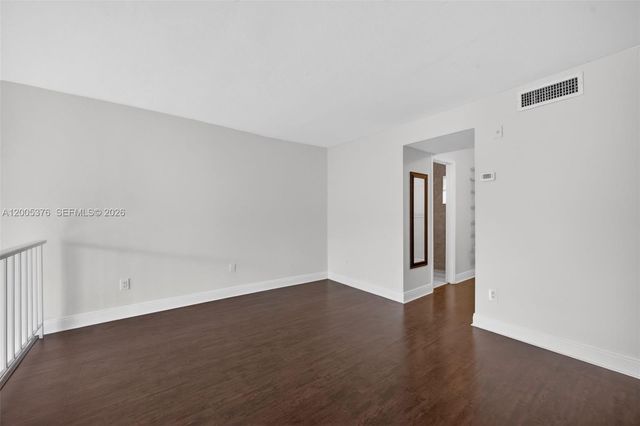 8550 SW 109th Ave 5-217, Miami, FL 33173