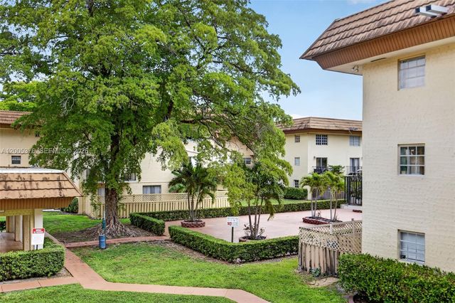 8550 SW 109th Ave 5-217, Miami, FL 33173