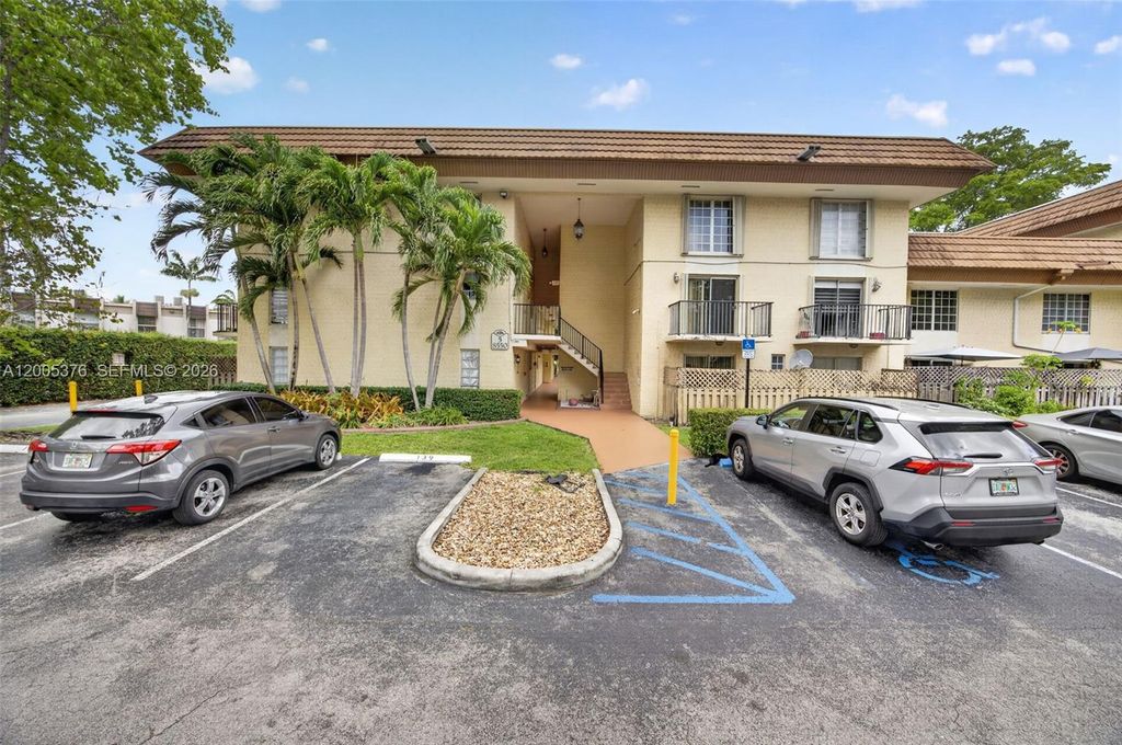 8550 SW 109th Ave 5-217, Miami, FL 33173