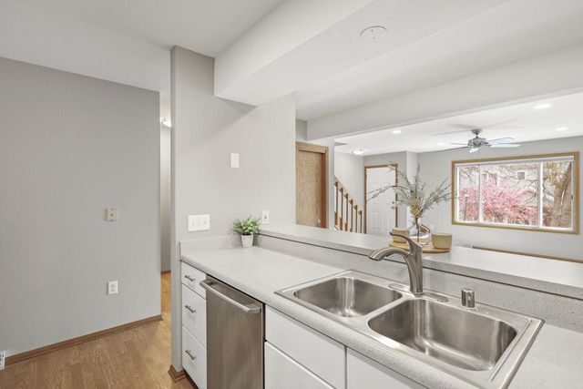 6809 Raymond Road, Madison, WI 53719