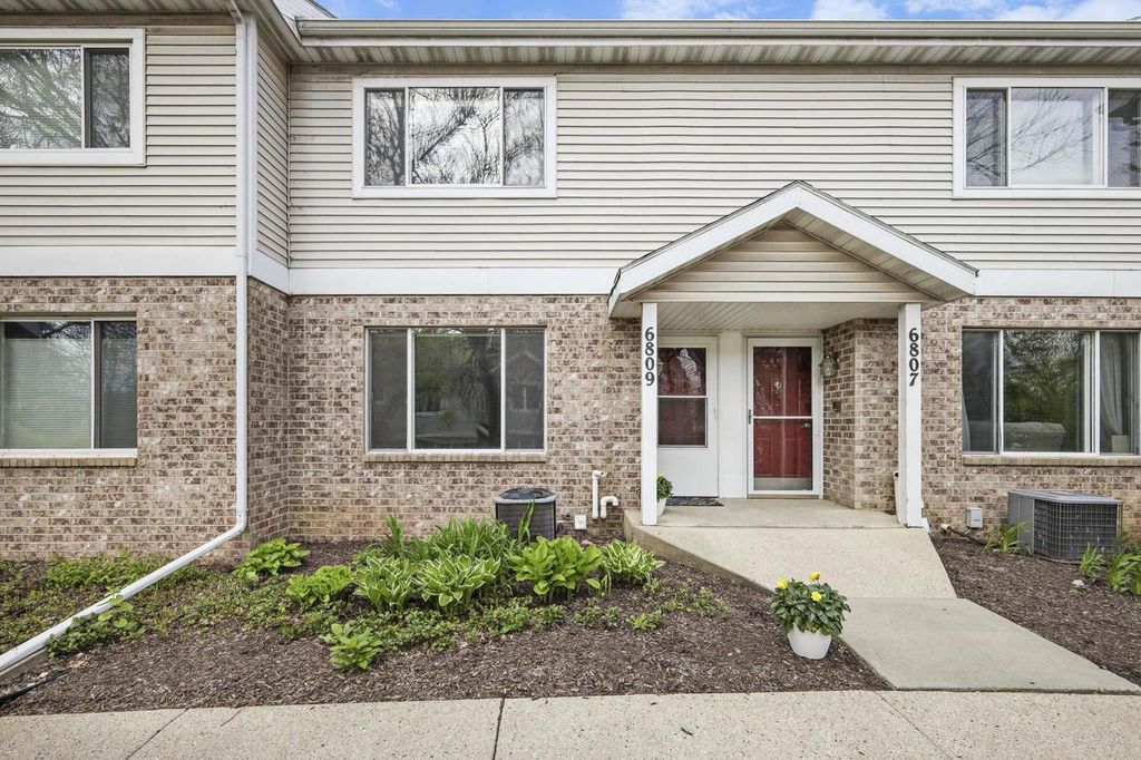6809 Raymond Road, Madison, WI 53719