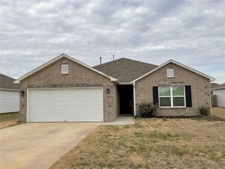 23589 E 114th Street S, Broken Arrow, OK 74014