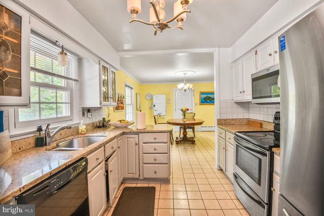 1701 MAYDALE DR, Silver Spring, MD 20905