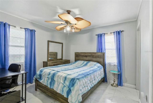 1506 S OREGON CIRCLE, Tampa, FL 33612