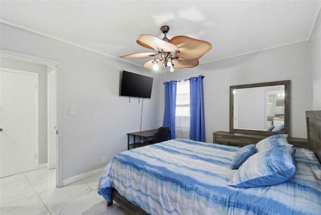 1506 S OREGON CIRCLE, Tampa, FL 33612