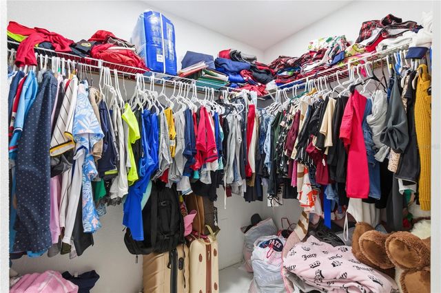 1506 S OREGON CIRCLE, Tampa, FL 33612