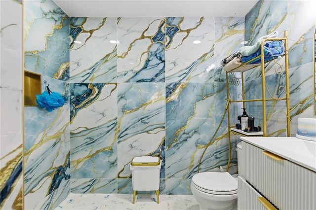 1506 S OREGON CIRCLE, Tampa, FL 33612