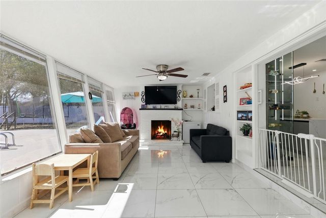 1506 S OREGON CIRCLE, Tampa, FL 33612