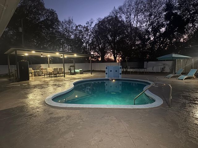 1506 S OREGON CIRCLE, Tampa, FL 33612