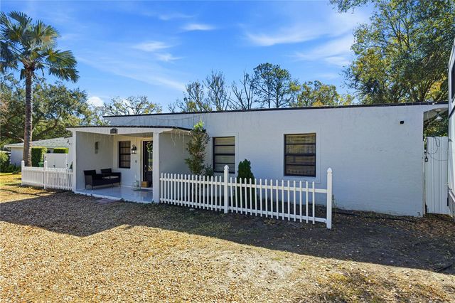 1506 S OREGON CIRCLE, Tampa, FL 33612