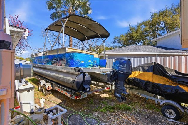 1506 S OREGON CIRCLE, Tampa, FL 33612