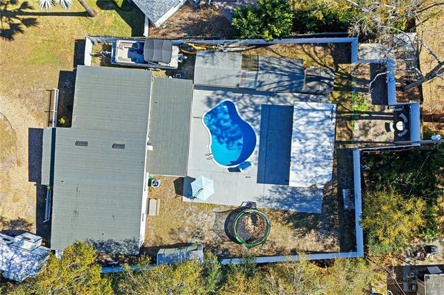 1506 S OREGON CIRCLE, Tampa, FL 33612