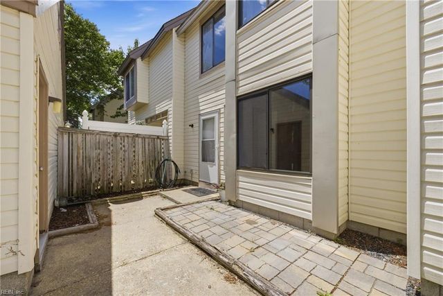 736 Hecate DR, Virginia Beach, VA 23454