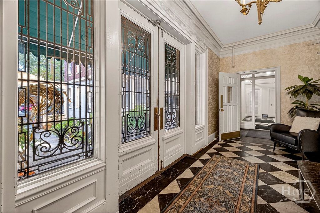 Image 18 of property listing at 24 E Liberty Street 36, Savannah, GA 31401