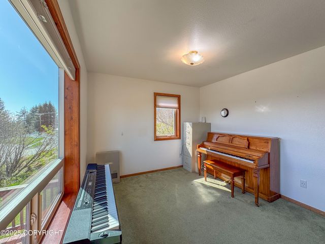 124 Mountain View Drive, Homer, AK 99603