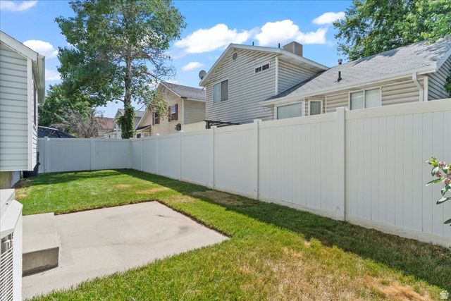 8260 S 560 E, Sandy, UT 84070