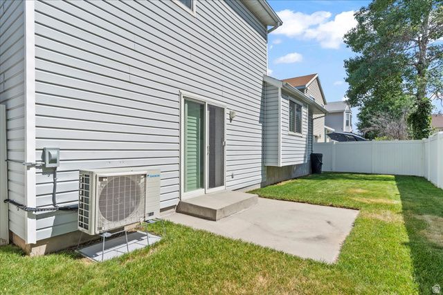 8260 S 560 E, Sandy, UT 84070