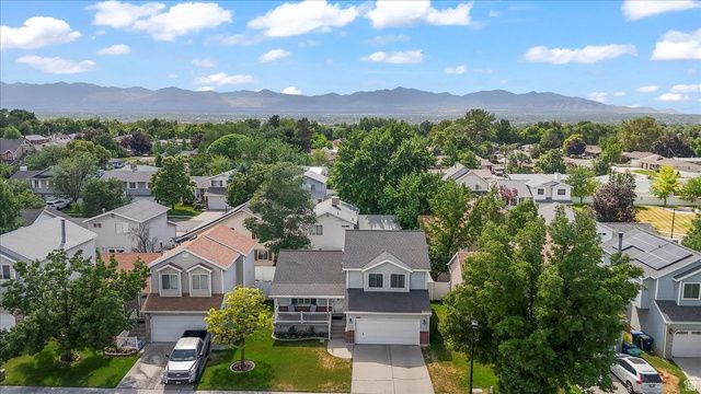 8260 S 560 E, Sandy, UT 84070