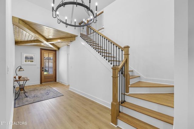 373 Ironwood Lane, Loudon, TN 37774