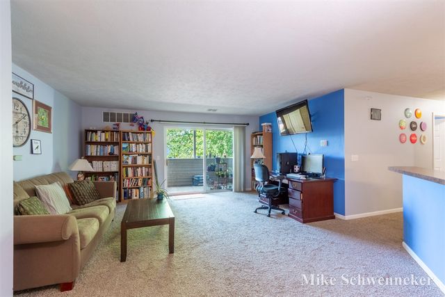 8496 Jasonville Court 102, Caledonia, MI 49316
