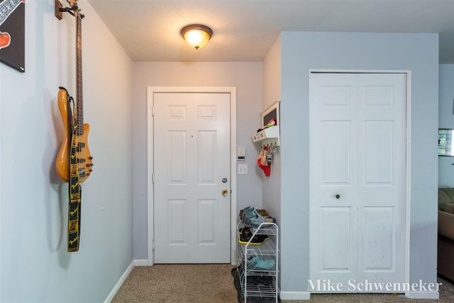 8496 Jasonville Court 102, Caledonia, MI 49316