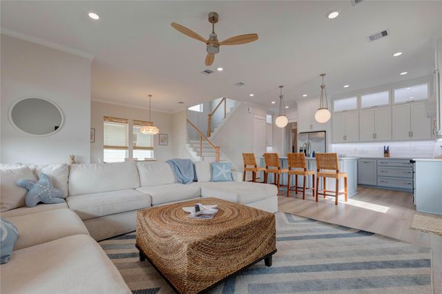4010 Miramar Court, Galveston, TX 77554