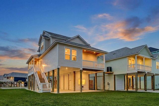 4010 Miramar Court, Galveston, TX 77554