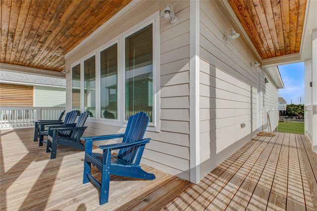 4010 Miramar Court, Galveston, TX 77554