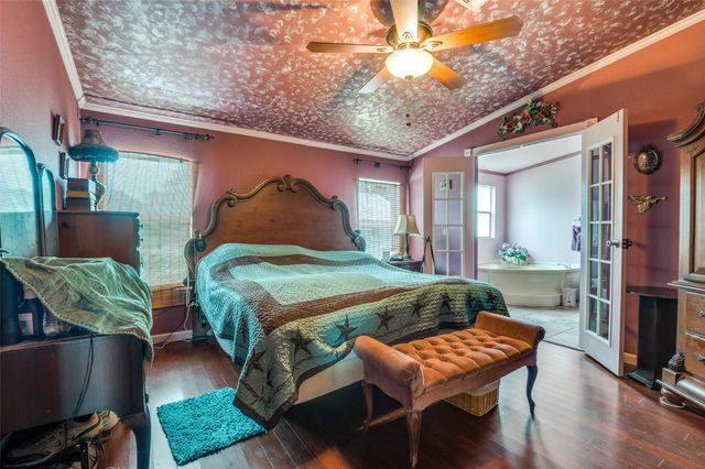 5177 Timarron Drive, Scurry, TX 75158