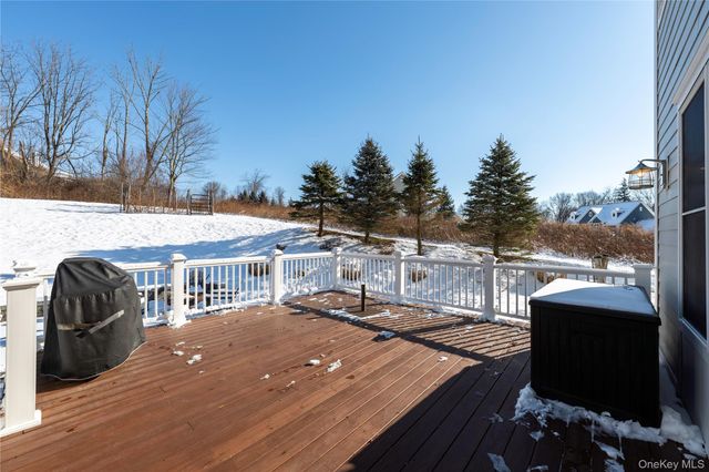 18 Stonehollow Drive, Brewster, NY 10509