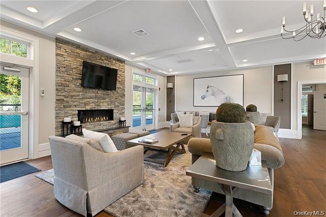 18 Stonehollow Drive, Brewster, NY 10509