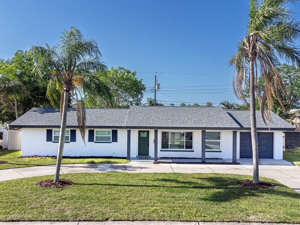 352 NE 79TH AVENUE, St Petersburg, FL 33702