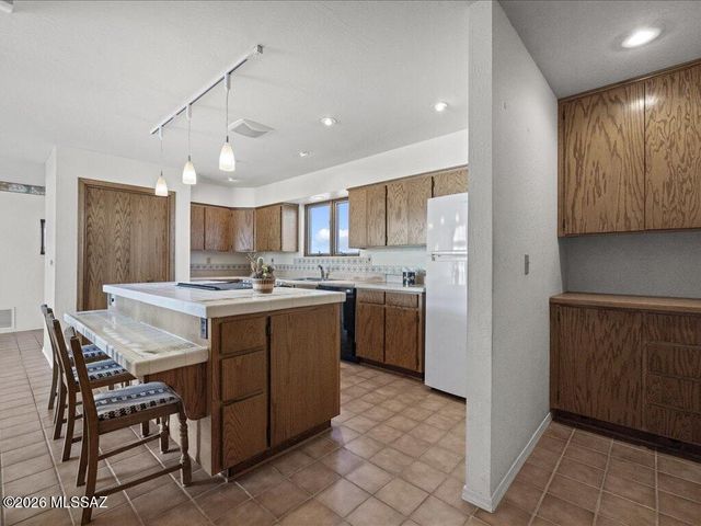 77 Papago Springs Road, Sonoita, AZ 85637