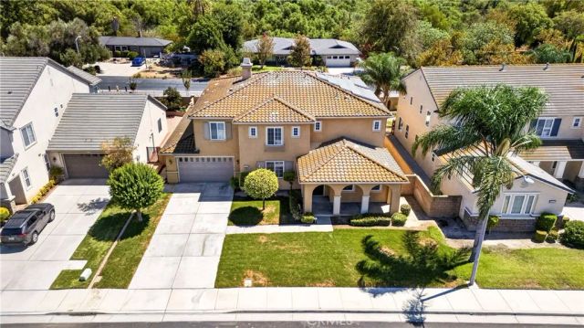 8122 River Bluffs, Eastvale, CA 92880