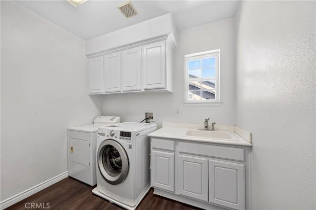 8122 River Bluffs, Eastvale, CA 92880