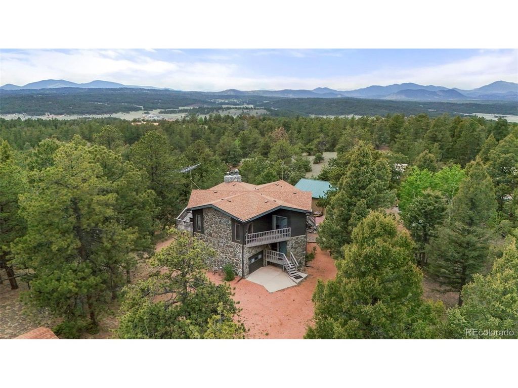 247 Pinewood Rd, Florissant, CO 80816