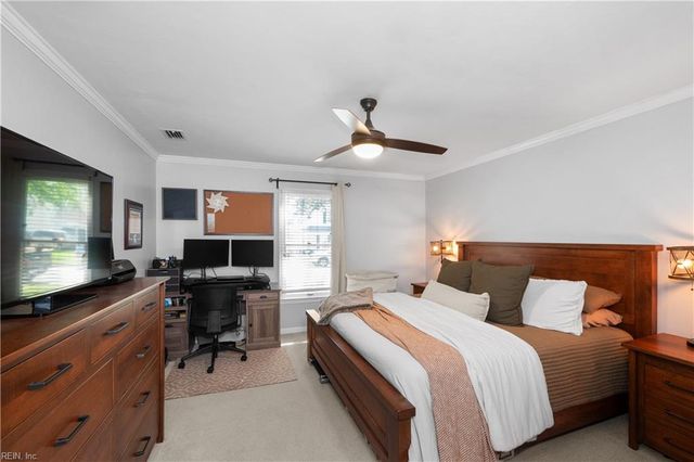 1009 Spindle XING, Virginia Beach, VA 23455