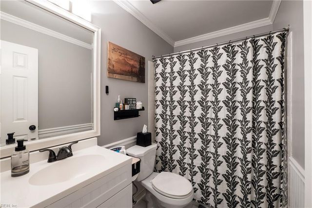 1009 Spindle XING, Virginia Beach, VA 23455