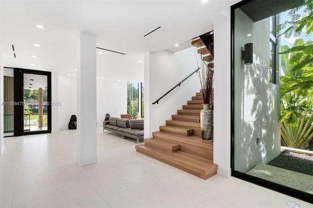 3114 Prairie Avenue, Miami Beach, FL 33140