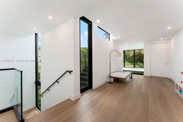 3114 Prairie Avenue, Miami Beach, FL 33140