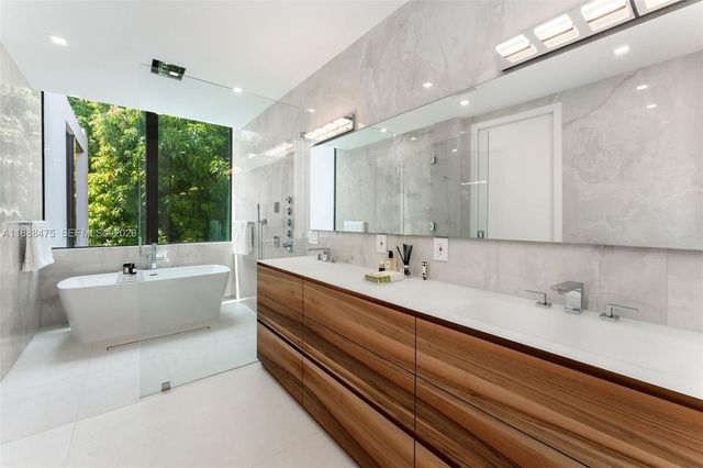 3114 Prairie Avenue, Miami Beach, FL 33140
