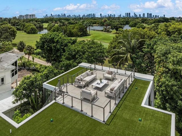3114 Prairie Avenue, Miami Beach, FL 33140