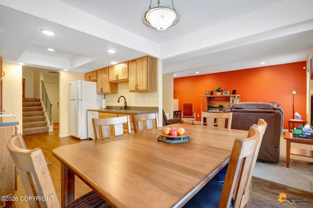 2211 Daybreak Court, Anchorage, AK 99501