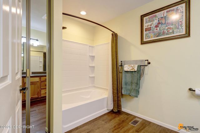 2211 Daybreak Court, Anchorage, AK 99501