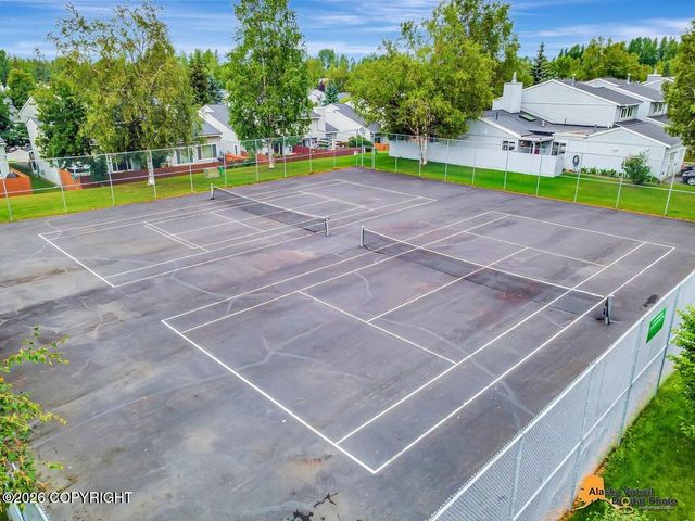 2211 Daybreak Court, Anchorage, AK 99501