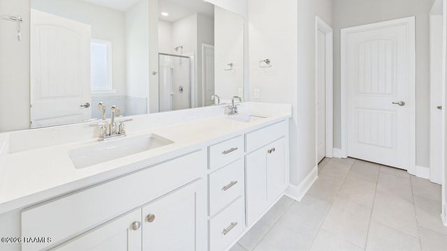 302 Bellewood Drive, Lafayette, LA 70507