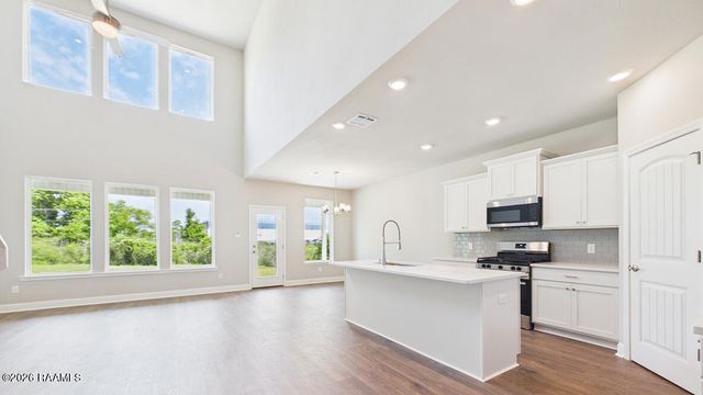 302 Bellewood Drive, Lafayette, LA 70507