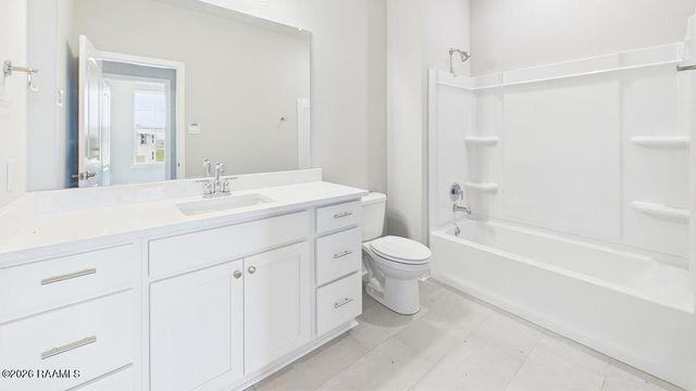 302 Bellewood Drive, Lafayette, LA 70507