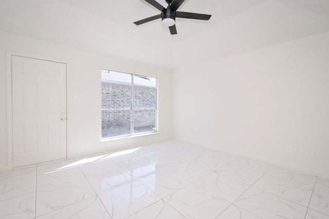 15427 Evergreen Place Drive, Houston, TX 77083