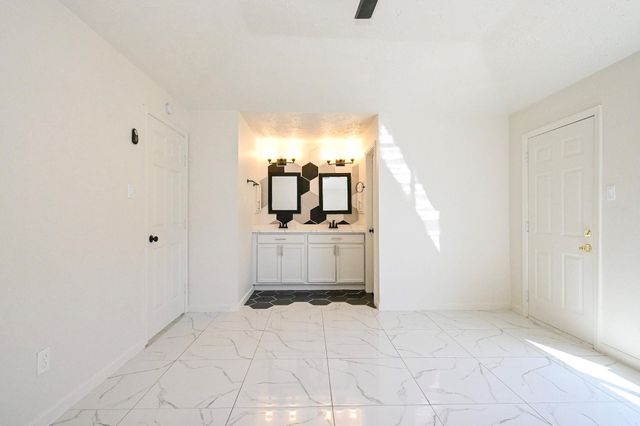 15427 Evergreen Place Drive, Houston, TX 77083